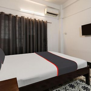 Spot On Hotel Nor' - East